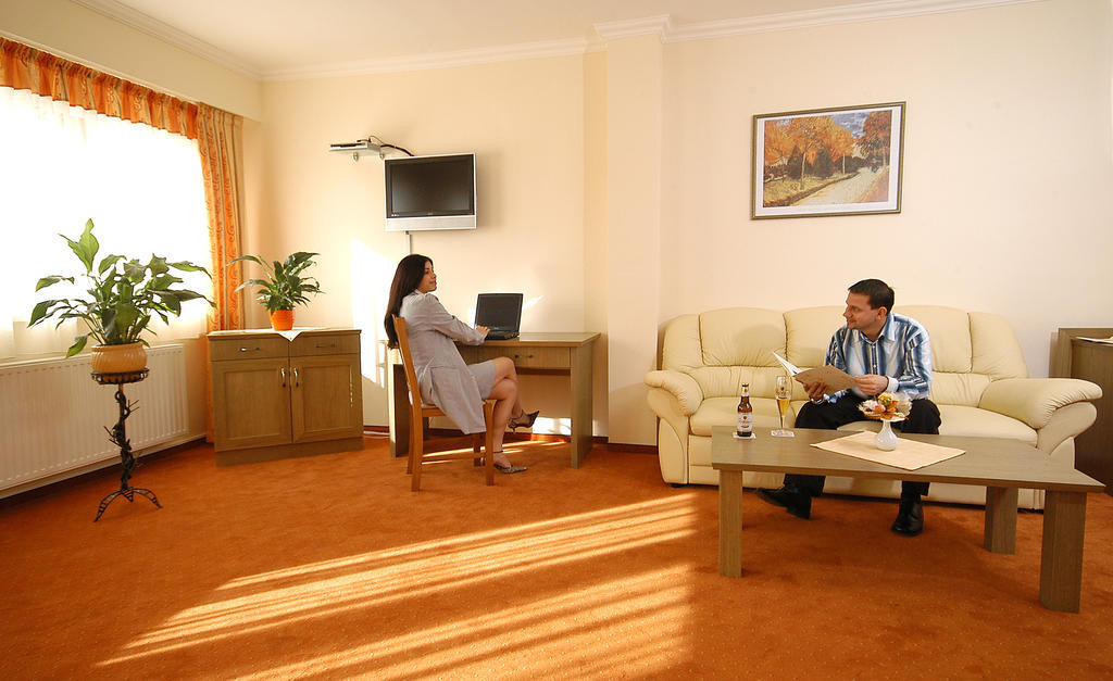 Abda Hotel Bavaria מראה חיצוני תמונה