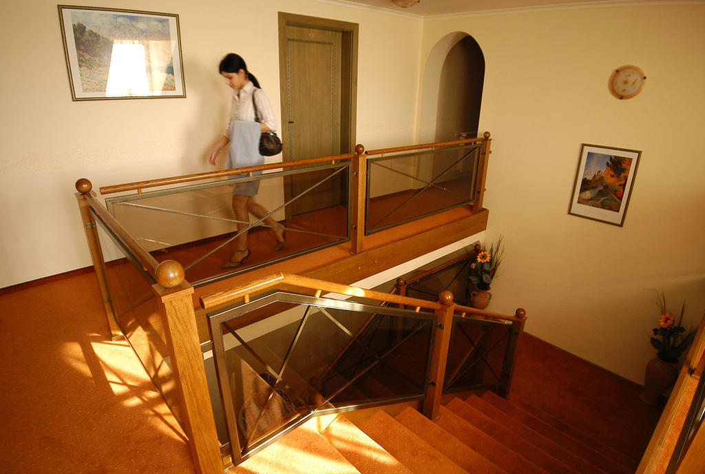 Abda Hotel Bavaria מראה חיצוני תמונה